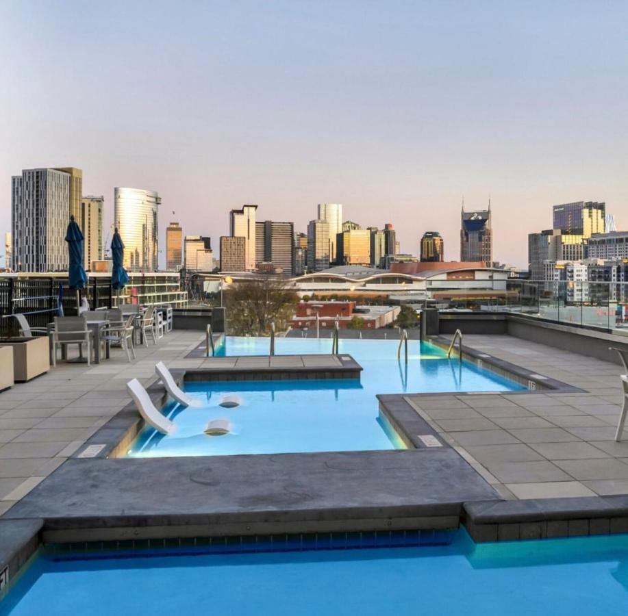 Spacious Castle W Gym Pool Free Parking I Walk To Dowtown N Broadway Nashville Eksteriør bilde