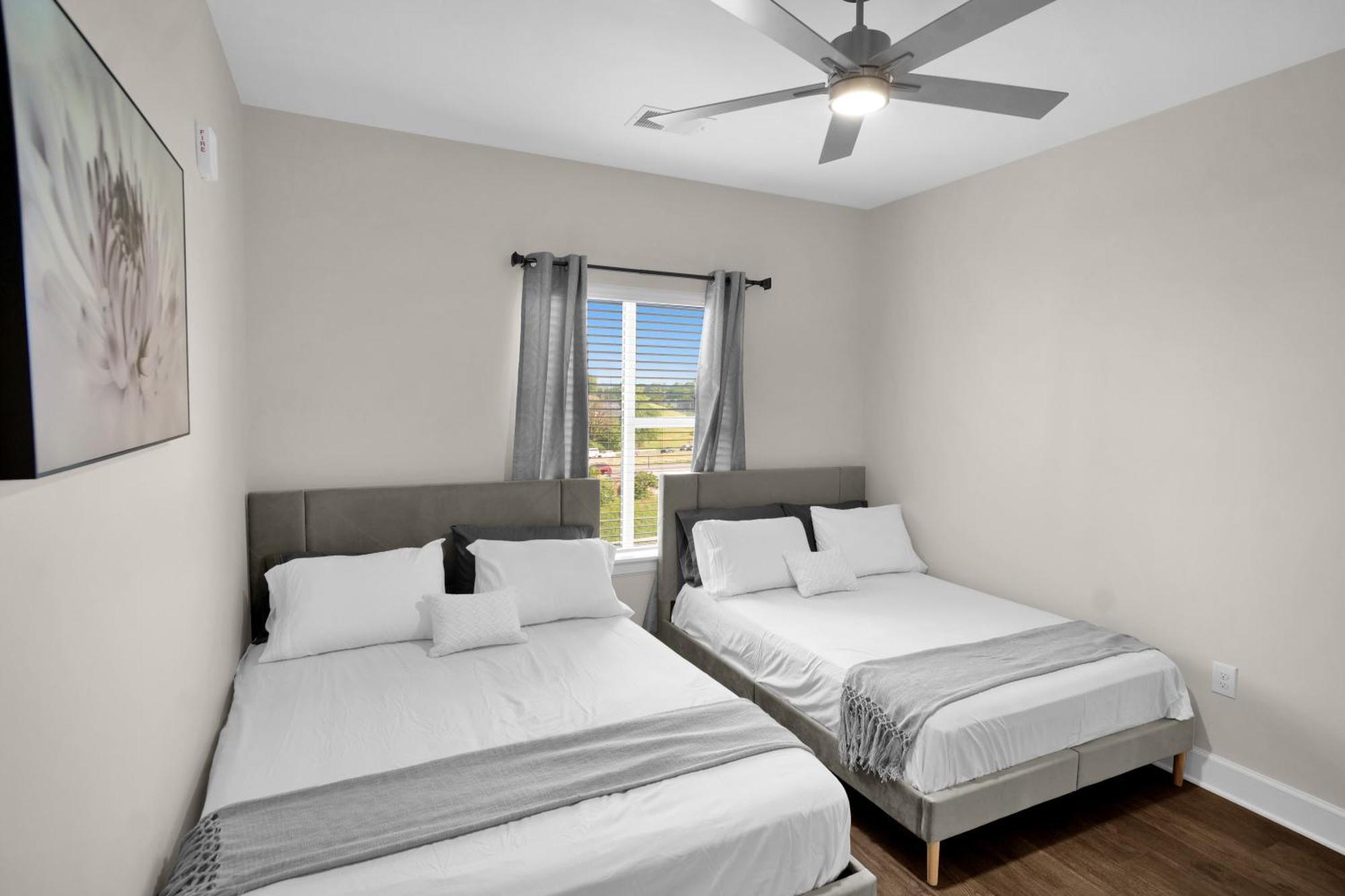 Spacious Castle W Gym Pool Free Parking I Walk To Dowtown N Broadway Nashville Eksteriør bilde